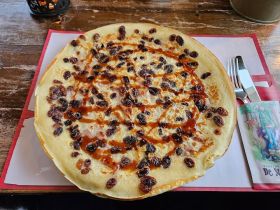 Pannenkoekhoes De Stroper in De Lutte (8,6 km) - page image